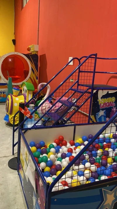 Piscina de Bolinha